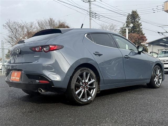 ���Ǝҗl�ւ̔̔��͂��f�肳���Ă��������܂��B �Ԍ������ԗ��̏ꍇ�́A�Ԍ����擾�������x�������z�ŕ\�����Ă���܂��B