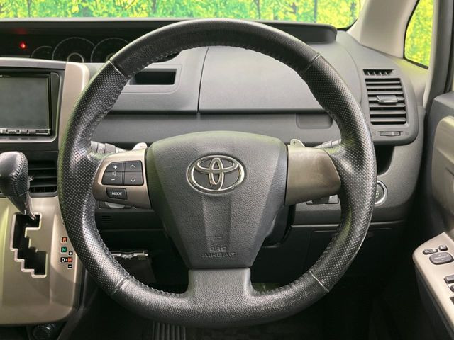 �y�����v�����X�e�A�����O�z�㎿�Ȋv���g�p���邱�ƂŁA��ɂ����������݂ƂĂ��^�]���₷���n���h���ł���