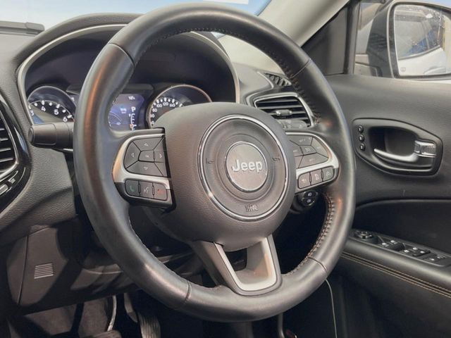 ���n���h�����̃X�������Ȃ��A���ꂢ�ȏ�Ԃ��ێ����Ă���܂��B�e�X�C�b�`���̓�����m�F�ς݂ł��B