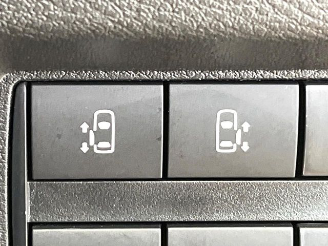 �y�����p���[�X���C�h�h�A�z�X�}�[�g�L�[��^�]�Ȃ̃X�C�b�`�Ō�ȗ����X���C�h�h�A�̊J���\���d��������͂����ăh�A���J����K�v�������A�����Ȃ��q�l�ł��ȒP�ɊJ���߂ł����K�ł���