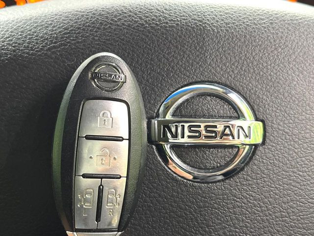 �y�C���e���W�F���g�L�[�z�J�o����|�P�b�g�ɓ��ꂽ�܂܂ł��h�A�̎{���E�������\�ȃX�}�[�g�L�[�𑕔��B�G���W���̃I���E�I�t�����J�M�����o���K�v����������Ƃ��Ă��֗��ł���