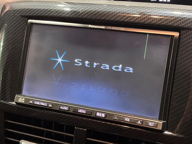 �y�i�r�Q�[�V�����z�g���₷���i�r�ŖړI�n�܂ł�������ē����Ă���܂��B�e��I�[�f�B�I�Đ��@�\���[�����Ă���A���Ԃ̉^�]������Ɋy�����Ȃ�܂�!!