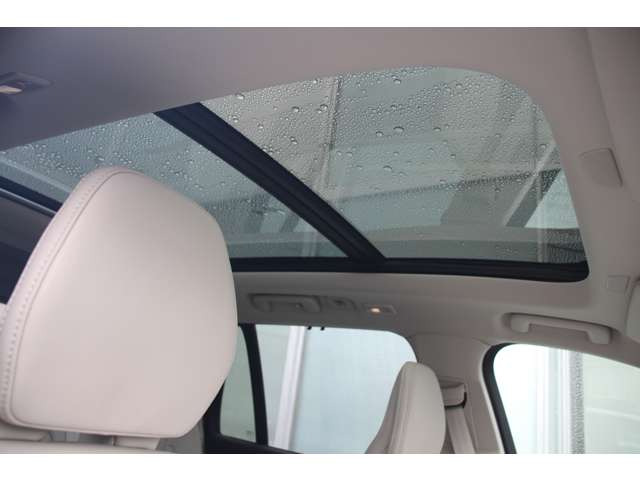 XC90ウルトラ T8 AWD プラグイン ハイブリッド 4WD