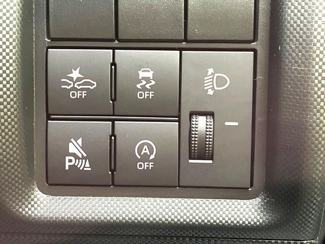 �y�X�}�[�g�A�V�X�g�z���s���ɑO���̎ԗ�����F�����A�Փ˂������Ȏ��͌x��ƃu���[�L�ŏՓˉ���Ɣ�Q�y�����A�V�X�g�B�����S�Ƀh���C�u�����y���݂��������܂��B