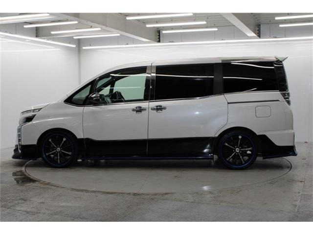 ���Ǝҗl�ւ̔̔��͂��f�肳���Ă��������܂��B �Ԍ������ԗ��̏ꍇ�́A�Ԍ����擾�������x�������z�ŕ\�����Ă���܂��B