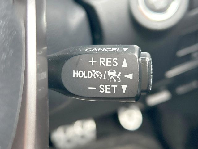 �y���[�_�[�N���[�Y�R���g���[���z�������H�ł̒��������s���y��!!�����ő��x��ۂN���[�Y�R���g���[�����A�Փˌy���V�X�e���ƘA�g���A�O���̎ԗ������m���ĎԊԂ�ۂ悤�ɑ��x���߂��Ă���܂�!!