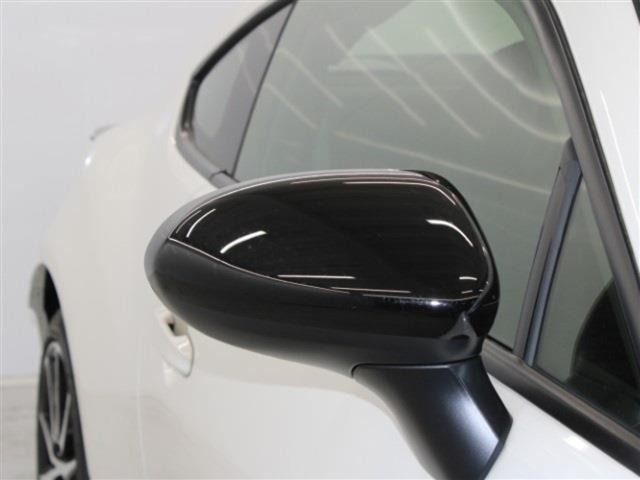 ���Ǝҗl�ւ̔̔��͂��f�肳���Ă��������܂��B �Ԍ������ԗ��̏ꍇ�́A�Ԍ����擾�������x�������z�ŕ\�����Ă���܂��B