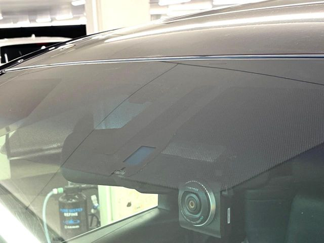 �y�v���N���b�V���Z�[�t�e�B�z�O���̎ԗ��������m���A�Փ˂������Ȏ��͌x��Œ��ӂ𑣂��A�u���[�L�𓥂ޗ͂��T�|�[�g�B�u���[�L�𓥂߂Ȃ������ꍇ�͏Փ˔�Q�y���u���[�L���쓮�A�Փˉ�����T�|�[�g���܂��B