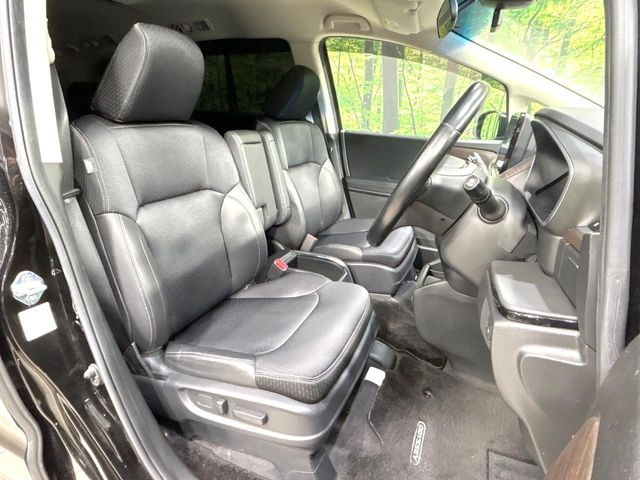 �y�n�[�t���U�[�V�[�g�z�������ƍ���S�n�𗼗������l�C�̃V�[�g���w�ʁE���ʂ̃t�@�u���b�N�f�ނ́A�ʋC���̗ǂ��⊊��ɂ����ɗD��Ă��܂��B�C���╞���ɍ��E���ꂸ���K�ɂ���肢�������܂��B