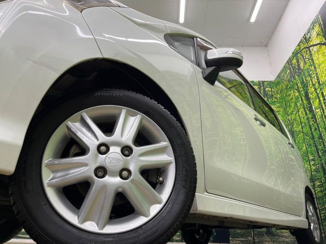 �y����14�C���`�A���~�z�C�[���z�O�ςɃ}�b�`���������A���~�z�C�[���𑕒����Ă���܂��B�e��ЊO�A���~�z�C�[����A�X�^�b�h���X�^�C�����戵�����Ă���܂��B���񂲑��k����������