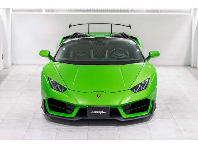 ウラカンスパイダーRWD