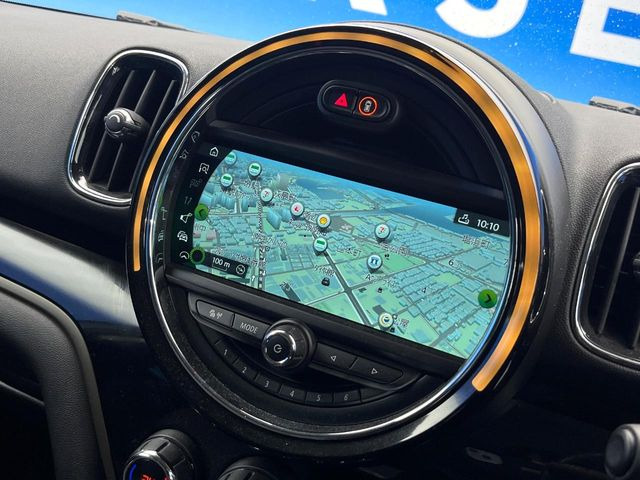 �������i�r:��̊��̂���i�r�́A����������ԓ������o���Ă���܂��B�I�[�f�B�I�@�\���[�����Ă���܂��̂ŁA�^�]�����y���߂܂���