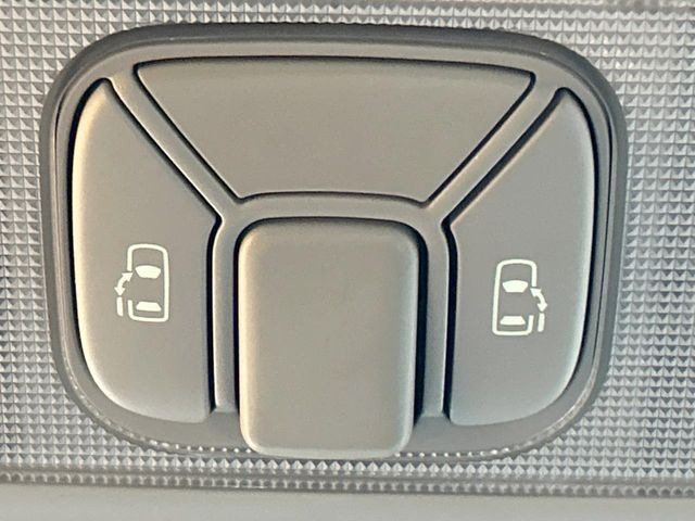 �y�����p���[�X���C�h�h�A�z�X�}�[�g�L�[��^�]�Ȃ̃X�C�b�`�Ō�ȗ����X���C�h�h�A�̊J���\���d��������͂����ăh�A���J����K�v�������A�����Ȃ��q�l�ł��ȒP�ɊJ���߂ł����K�ł���