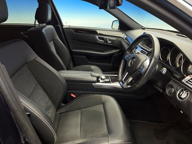 ���V�[�g�̎g�p��:�j��E�ւ�������Ȃ��A�����̒ʂ肫�ꂢ�ȏ�Ԃ��ێ����Ă���܂��B�܂��A�����N���[�j���O�E�R�[�e�B���O�����p�����������܂��B