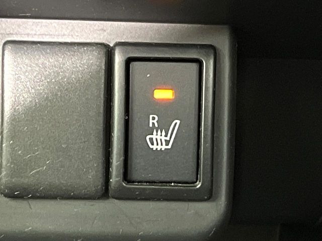 �y�V�[�g�q�[�^�[�z�������ɏd�󂷂�V�[�g�q�[�^�[!�G�A�R����葁�����܂��Ă����̂Ŋ�����̐l�����S�ł��ˁ�G�A�R���̉����͊������邩����A�Ƃ������ɂ����������߂ł��B