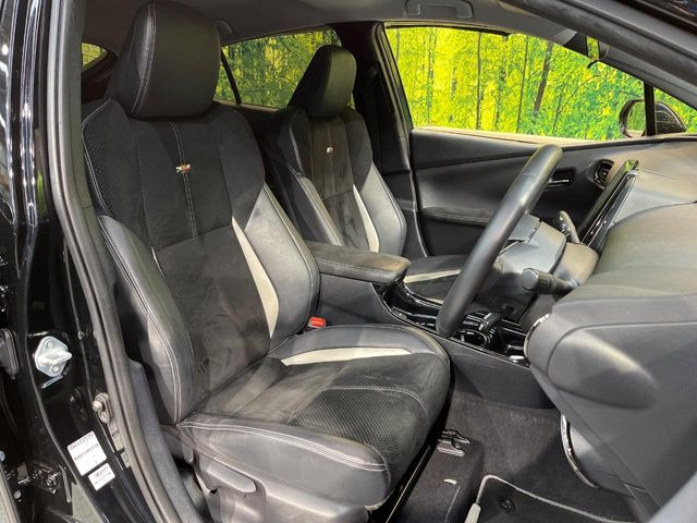 �y�n�[�t���U�[�V�[�g�z�������ƍ���S�n�𗼗������l�C�̃V�[�g���w�ʁE���ʂ̃t�@�u���b�N�f�ނ́A�ʋC���̗ǂ��⊊��ɂ����ɗD��Ă��܂��B�C���╞���ɍ��E���ꂸ���K�ɂ���肢�������܂��B