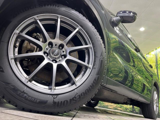 �y18�C���`�A���~�z�C�[���z�O�ςɃ}�b�`�����A���~�z�C�[���𑕒����Ă���܂��B�e��A���~�z�C�[����A�X�^�b�h���X�^�C�����戵�����Ă���܂��B���񂲑��k����������