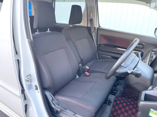 �^�]�ȃV�[�g���͎g�p�������Ȃ��A�ǍD�ȏ�ԂƂȂ��Ă��܂��B���J�Ɏg���Ă������Ƃ��悭�킩��܂��ˁB