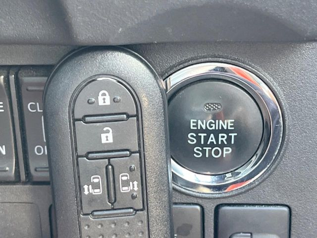 �y�X�}�[�g�L�[�z�J�o����|�P�b�g�ɓ��ꂽ�܂܂ł��h�A�̎{���E�������\�ȃX�}�[�g�L�[�𑕔��B�G���W���̃I���E�I�t�����J�M�����o���K�v����������Ƃ��Ă��֗��ł���