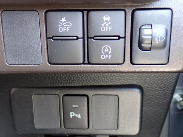 �����h�~�@�\�A�Փˉ���y���u���[�L�t���ŁA�����S�Ƀh���C�u�����y���݂��������܂���