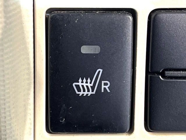 �y�V�[�g�q�[�^�[�z�������ɏd�󂷂�V�[�g�q�[�^�[!�G�A�R����葁�����܂��Ă����̂Ŋ�����̐l�����S�ł��ˁ�G�A�R���̉����͊������邩����A�Ƃ������ɂ����������߂ł��B