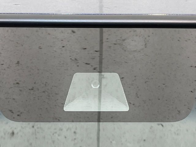 �y�z���_�Z���V���O�z���s���ɑO���̎ԗ�����F�����A�Փ˂������Ȏ��͌x��ƃu���[�L�ŏՓˉ���Ɣ�Q�y�����A�V�X�g�B�����S�Ƀh���C�u�����y���݂��������܂��B