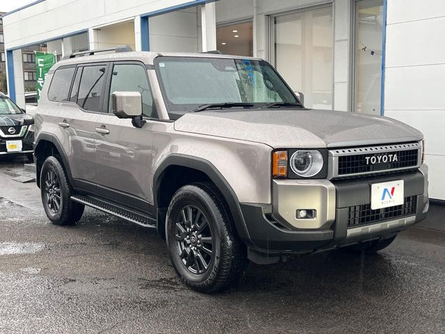 �������x�̃K���X�疌�ŝ����͂������A�㎿�ȃc���E����������B���O����_���J�����؂Ȉ��Ԃ�ی삵�A�F�����E�򉻂�h�~�B�u�e�X�v���b�V���R�[�g�v�A�u�e�v���~�b�T�R�[�g�v���炨�I�т��������܂��B