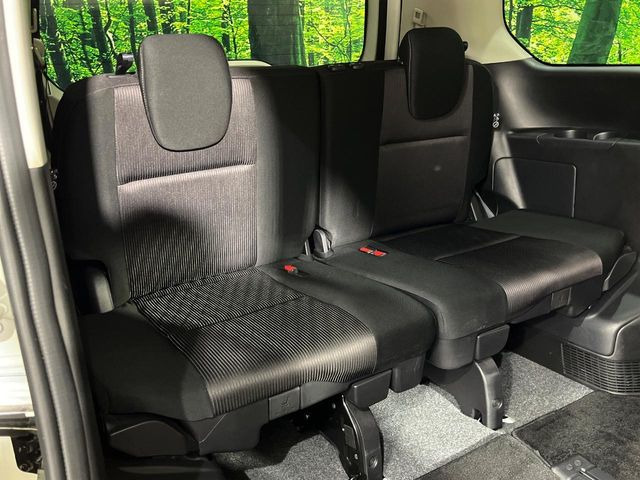 3��ڃV�[�g�͂�������ԗǍD����l�ł��������ƍ����Ē����܂��̂ŁA��l���ł̂��o���������N���N�ł��􂲉Ƒ��ŁA�C�̒m�ꂽ���ԂŁA�h���C�u�ɍs���̂��y���݂ł��ˁ�