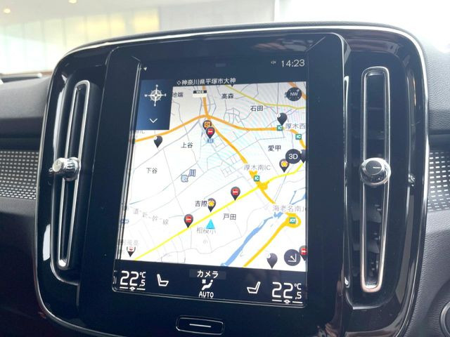 �y9�C���`�^�b�`�X�N���[������HDD�i�r�z�uApple Car Play�v�uAndroid Auto�v�Ή��̃{���{��i�i�r�Q�[�V�����uSENSUS�v�B�ŐV�n�}�f�[�^�֖����X�V���Ă��n�����܂��B