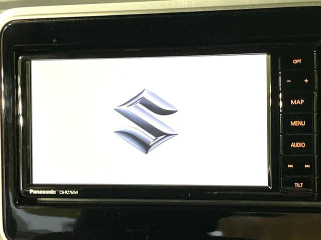 �y����SD�i�r�z�l�C�̏����i�r�𑕔����Ă���܂��B�i�r�̎g���₷���͂������A�I�[�f�B�I�@�\���[��!�L�����v�◷�s�͂������A�ʋ΂┃�����ȂǕ��i�̃h���C�u���y�����Ȃ�͂���