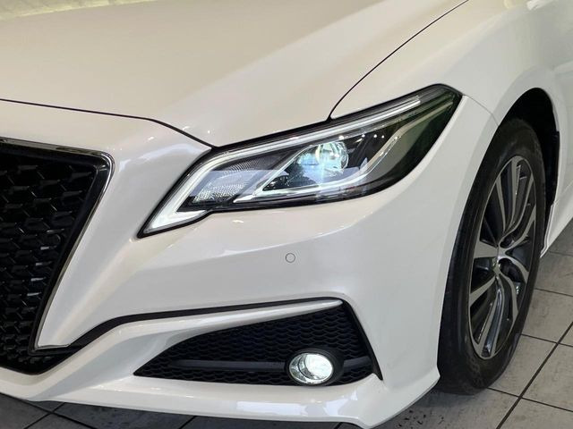 �yLED�w�b�h���C�g�z���V����ԑ��s�����ǍD�Ȏ��E���m�ۂ����S���ĉ^�]�ł��鍂�P�xLED�w�b�h���C�g�𑕔�!�_�����x�������A����d�͂��}�����Ă��܂��B