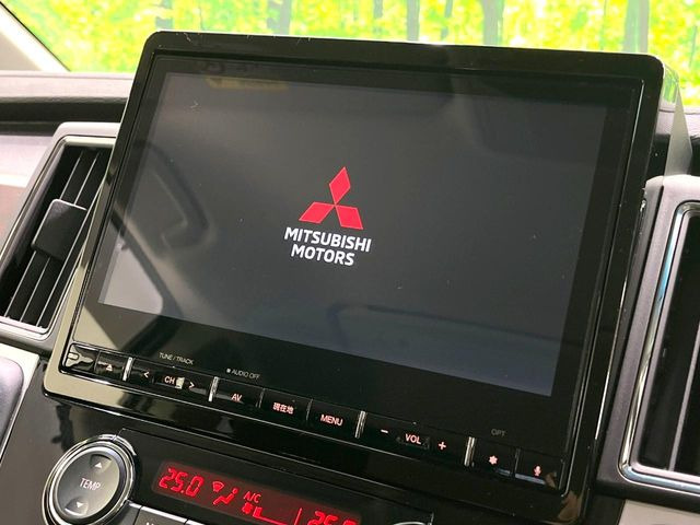 �y����10�C���`�i�r�z�l�C�̏����i�r�𑕔��B�I�[�f�B�I�@�\���[�����Ă���ABluetooth�ڑ�����΂������̃X�}�z��MP3�v���C���[�̉��y���Đ��\!�����̉^�]������Ɋy�����Ȃ�܂�!!