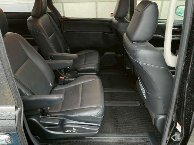 �C�ɂȂ邨�Ԃ�����܂�����E�̓d�b�ԍ����璼�ڂ��X�ɂ��₢���킹���������B�x�����@����ԗ����A��Ԃ܂łȂ�ł������������Ē����܂��B�X�^�b�t�ꓯ���A�����҂����Ă���܂��B