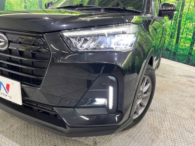 �w�b�h���C�g��e�[�������v&�A���~�z�C�[�����̊e��R�[�e�B���O���I�X�X�����Ă���܂��B�����Y�����̉��΂݂≘���}���A���ꂢ�ȏ�Ԃ������e�i���X���X�ŕۂĂ܂���