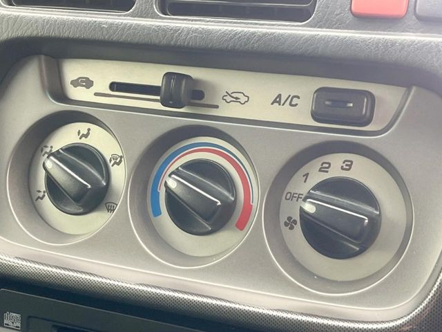 �����~�������Ă��S�Ȃɉ��K�ȋ󒲂�͂��Ă����A�_�C�������G�A�R���𑕔���