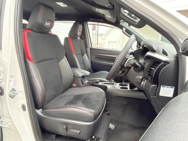 �^�]�Ȃ܂��ɂ͏\���ȃX�y�[�X������A�啿�ȕ��ł��������^�]���Ă�����������ł��B