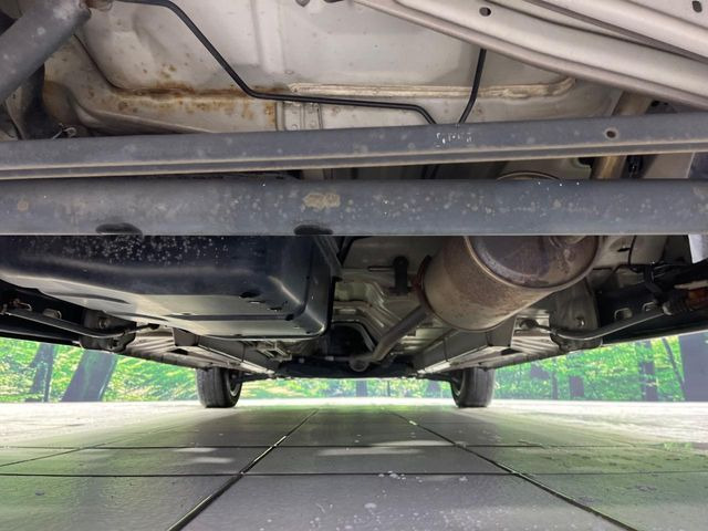 ����肪���ꂢ�Ȃ����ɁA�h�K���H�̎{�H���I�X�X���B�~��n��͂������A���ݕ��ɂ��Z���̕���A��Ń}�����E�E�B���^�[�X�|�[�c���������ɂ��D�]���������Ă���܂��B