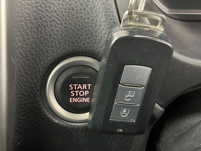 �y�I�y���[�V�����L�[�z�J�o����|�P�b�g�ɓ��ꂽ�܂܂ł��h�A�̎{���E�������\�ȃX�}�[�g�L�[�𑕔��B�G���W���̃I���E�I�t�����J�M�����o���K�v����������Ƃ��Ă��֗��ł���