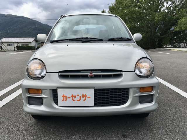 ミニカグッピー