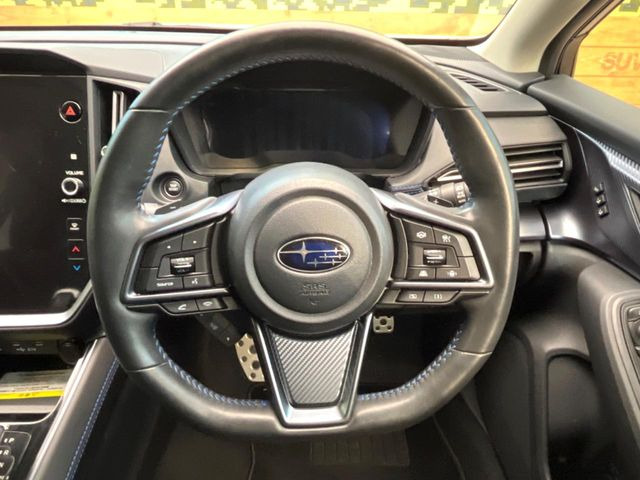 �y�����v�����X�e�A�����O�z�㎿�Ȋv���g�p���邱�ƂŁA��ɂ����������݂ƂĂ��^�]���₷���n���h���ł���