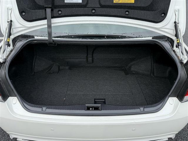 ���Ǝҗl�ւ̔̔��͂��f�肳���Ă��������܂��B �Ԍ������ԗ��̏ꍇ�́A�Ԍ����擾�������x�������z�ŕ\�����Ă���܂��B