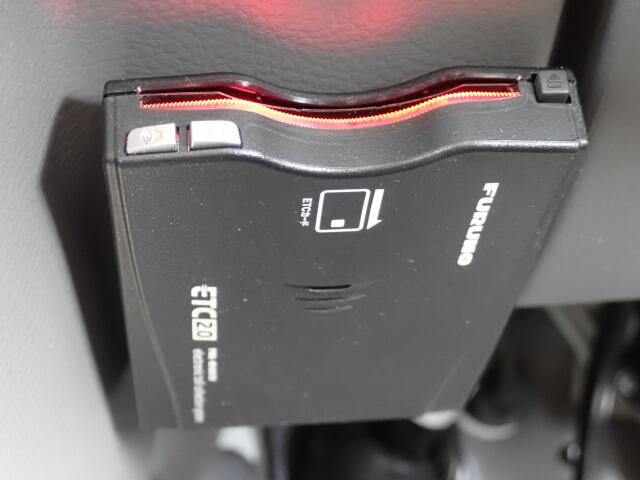 ETC���������Ă��܂��B�m���X�g�b�v�ŗ�������ʉ߂ł��܂��B���ꂵ�������ł���ˁB