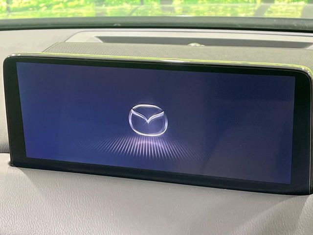 �y10.25�C���`�}�c�_�R�l�N�g�z�ԓ��̕��͋C�Ƀ}�b�`������^�f�B�X�v���C�B�X�}�z�ڑ��ł̃i�r�g�p��Bluetooth�Đ����A�l�X�ȋ@�\���y���߂܂��B�����I�ȃ_�C�������삪�\�ŁA�g��������ǍD�ł��B