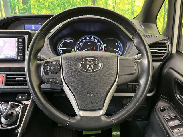 �y�����v�����X�e�A�����O�z�㎿�Ȋv���g�p���邱�ƂŁA��ɂ����������݂ƂĂ��^�]���₷���n���h���ł���