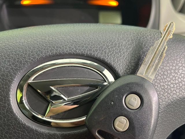 �y�L�[���X�z�������ꂽ�ꏊ����ł��{�^����Ńh�A�̊J���E�{�����ł���̂łƂ��Ă��֗�!�h�A�̌�������ɏ������邱�Ƃ�����܂����