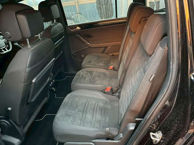 �C�ɂȂ邨�Ԃ�����܂�����E�̓d�b�ԍ����璼�ڂ��X�ɂ��₢���킹���������B�x�����@����ԗ����A��Ԃ܂łȂ�ł������������Ē����܂��B�X�^�b�t�ꓯ���A�����҂����Ă���܂��B