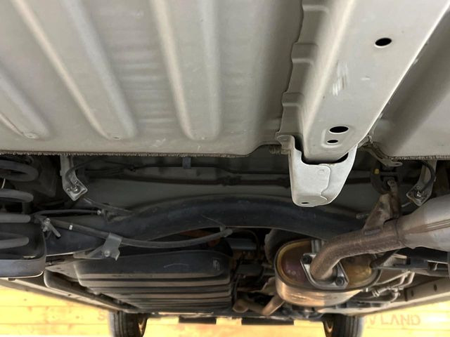 ����肪���ꂢ�Ȃ����ɁA�h�K���H�̎{�H���I�X�X���B�~��n��͂������A���ݕ��ɂ��Z���̕���A��Ń}�����E�E�B���^�[�X�|�[�c���������ɂ��D�]���������Ă���܂��B