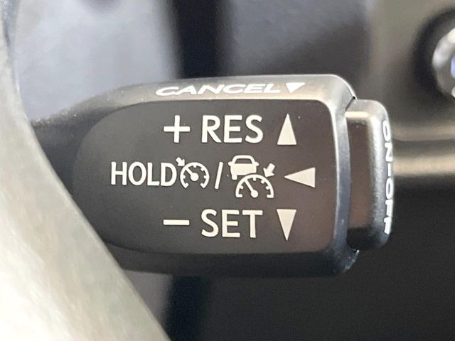 �y���[�_�[�N���[�Y�R���g���[���z�������H�ł̒��������s���y��!!�����ő��x��ۂN���[�Y�R���g���[�����A�Փˌy���V�X�e���ƘA�g���A�O���̎ԗ������m���ĎԊԂ�ۂ悤�ɑ��x���߂��Ă���܂�!!