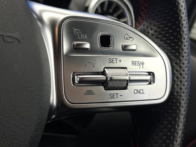 ���f�B�X�^���X�p�C���b�g�f�B�X�g���j�b�N:�s�s�A�x�O�A�������H�Ȃǂ̑��s���ɁA�X�e���I�}���`�p�[�p�X�J�����ƃ��[�_�[�Z���T�[�ɂ��A�O���Ԃ�F�����đ��x�ɉ������Ԋԋ������ێ����鎟����̃N���R��!