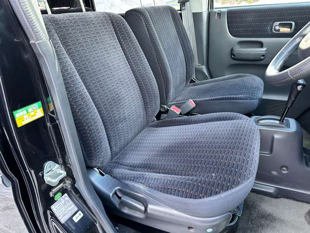 �^�]����ۂ̐S�n�悳�́A�V�[�g���啔�����߂邩�Ǝv���܂��B���Ј�x���Ԃ����m�F������!